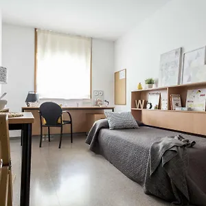  Hostel Residencia Universitaria Resa Campus De Montilivi Spain